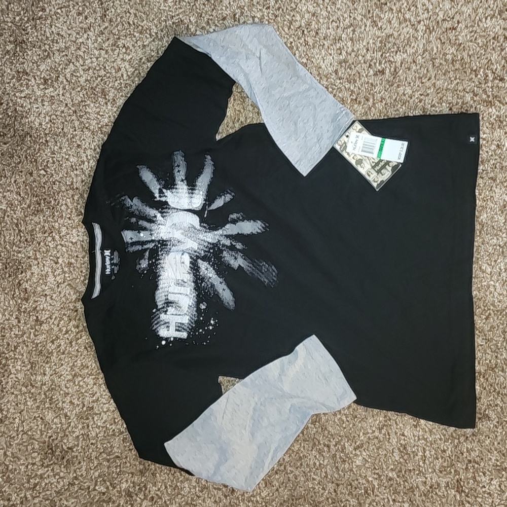 New Hurley long sleeve t-shirt size large